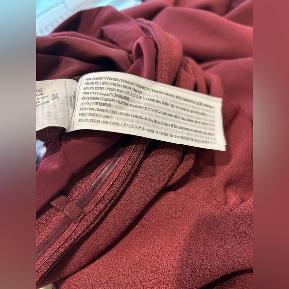 NEW NWT Abercrombie & Fitch Strapless Long Line Burgundy Tube Jumpsuit Sz Small - Picture 7 of 7